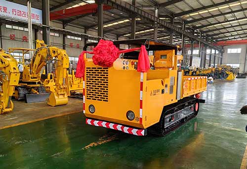 山東東達機電首臺防爆柴油機履帶運輸車榮耀啟程！開啟礦用運輸新篇章